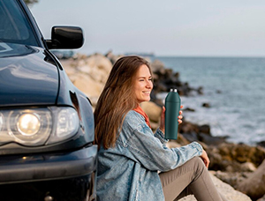 How do e-commerce platforms package and market thermos cups? -----All Seasons Guide