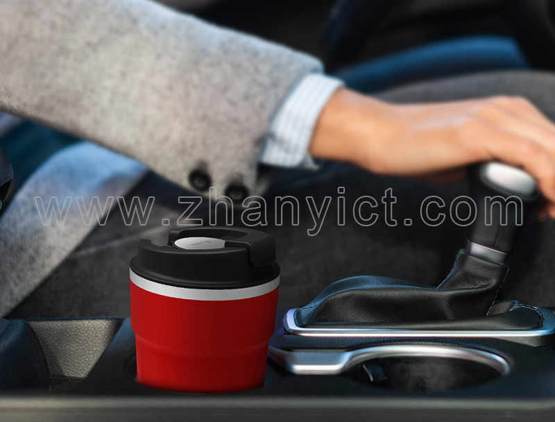 Interpretation of what a car water cup should look like from multiple perspectives? ----Water cup market tester